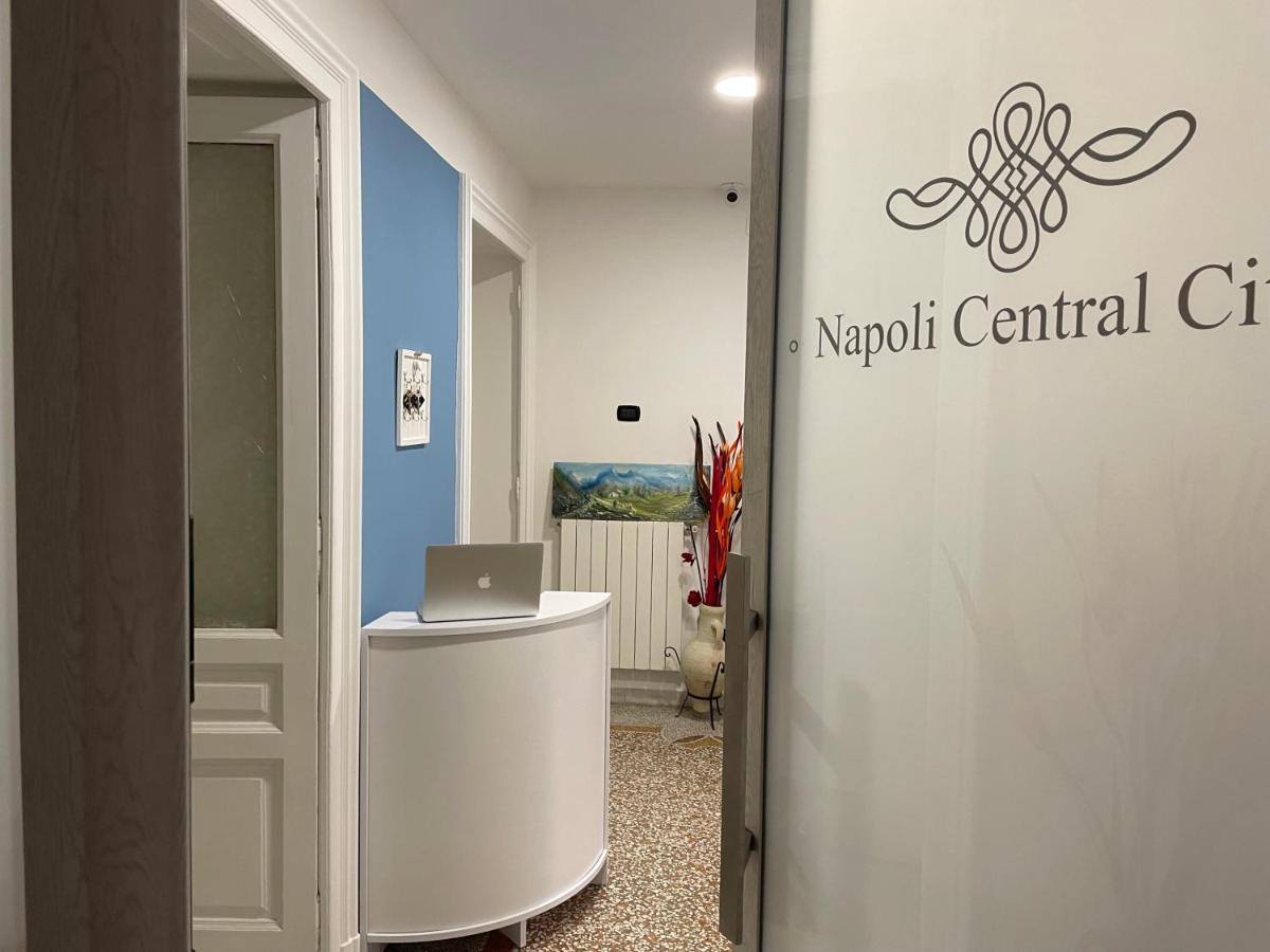 Napoli Central City Exterior photo